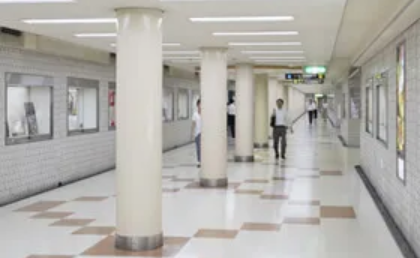 AGAスキンクリニック京都駅前レディース院の行き方④1・2番出口を通り過ぎ、京都タワー、ヨドバシカメラを過ぎ、ニッセイ京都駅前ビルのところを出る