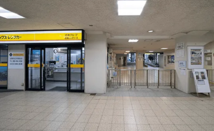 AGAスキンクリニック四日市院の行き方①四日市あすなろう鉄道「あすなろう四日市駅」から近鉄線のりばへ向かう