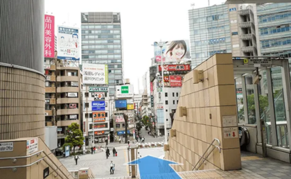 AGAスキンクリニック東京品川院の行き方①JR、京急本線「品川駅」港南口を出て階段を下に降りる