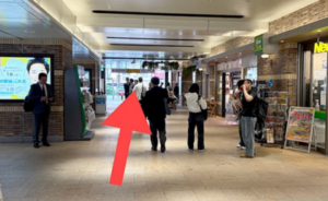 ｲｰｽﾄ駅前ｸﾘﾆｯｸ五反田院の道順②東口方向に進みます。