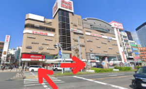 ｲｰｽﾄ駅前ｸﾘﾆｯｸ名古屋院の道(地上から)②太閤通口を出てビックカメラに向かって横断歩道を渡り右に曲がる