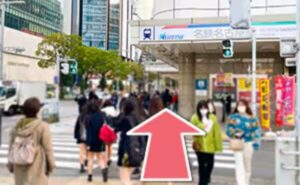 名古屋駅から湘南AGA名古屋院へのアクセス（地上）⑥信号を渡り、名鉄百貨店を右手に見ながら進む