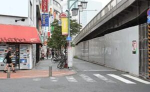 JR新宿駅 東南口からの詳細ルート 2