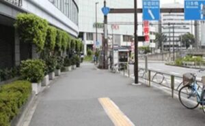 JR新宿駅 東南口からの詳細ルート 5