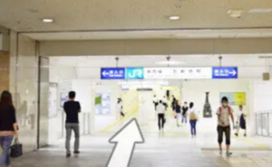⑥親和クリニック大阪院のJR大阪駅中央改札口からのアクセス